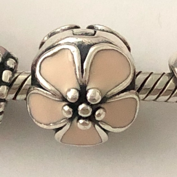 💕3/$85 Pink Cherry Blossom PANDORA 925 Clip - Picture 9 of 10